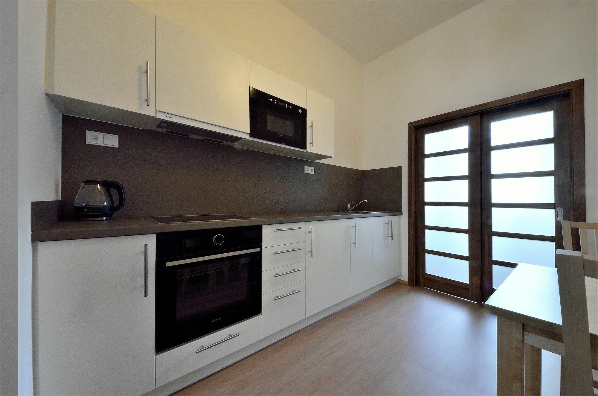 Downtown Suites Chlumova Praha Bagian luar foto